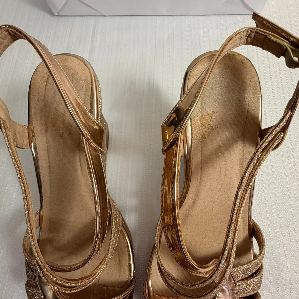 Rose Gold Glitter Metallic Wedge Sandals Sz 7.5 Strappy Platform Heels Prom Glam